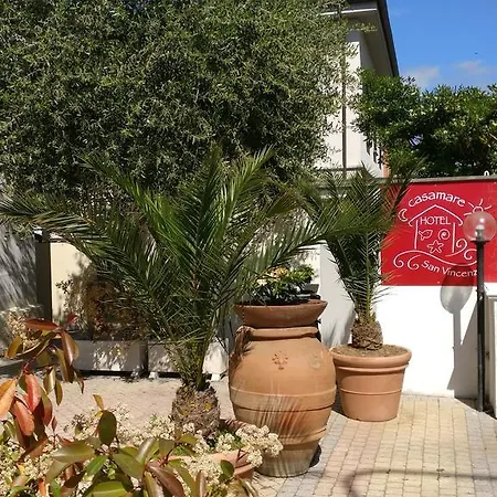Hotel Casamare 2*